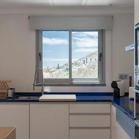 Apartament White