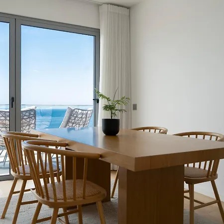 White Apartament *