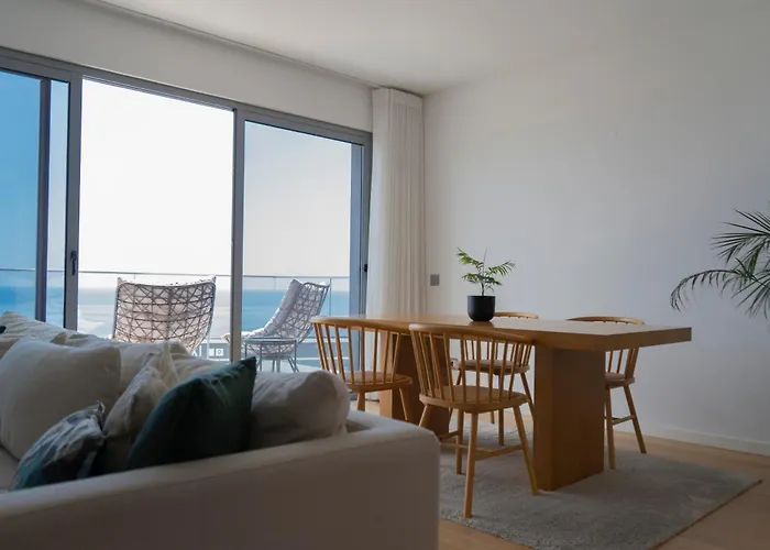 White Apartamento Funchal (Madeira)