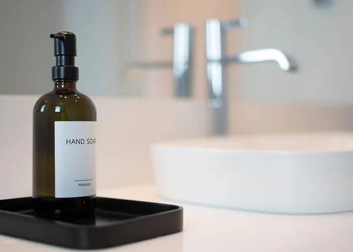 White * Funchal (Madeira)